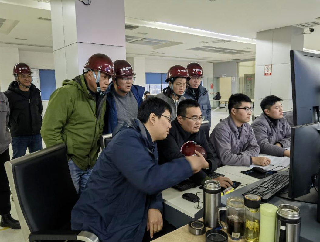 �����ȵ��ǻ۵糧��Ŀϵͳ���Ի��̻�˳���ٿ�